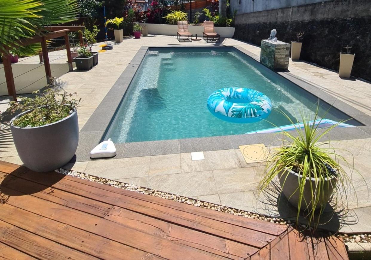 Villa Mahavel Saint Pierre Exterior photo